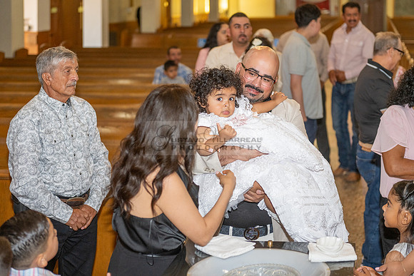 Nazareth Bautizo fotografias y videos en Whittier Ca, reception at Grand premier Banquet hall in Gardena Ca. Gustavo Villarreal photographer 323-633-8283, www.gvphotoandvideo.com