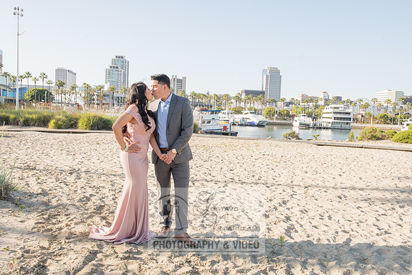 Alejandro and Monique engagement photos at Long beach Harbor Lighthouse, 323-633-8283, www.gustavovillarreal.com