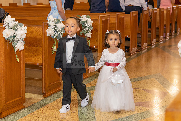 Bryan and Jocelyn wedding ceremony at St Joseph Catholic church in Hawthorne Ca, reception at Lupitas Banquet Hall in Los Angeles Ca. Gustavo Villarreal photography, videographer, 323-633-8283, www.gu