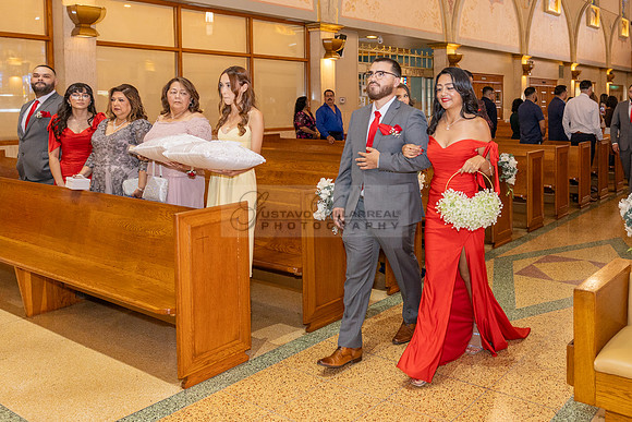 Bryan and Jocelyn wedding ceremony at St Joseph Catholic church in Hawthorne Ca, reception at Lupitas Banquet Hall in Los Angeles Ca. Gustavo Villarreal photography, videographer, 323-633-8283, www.gu
