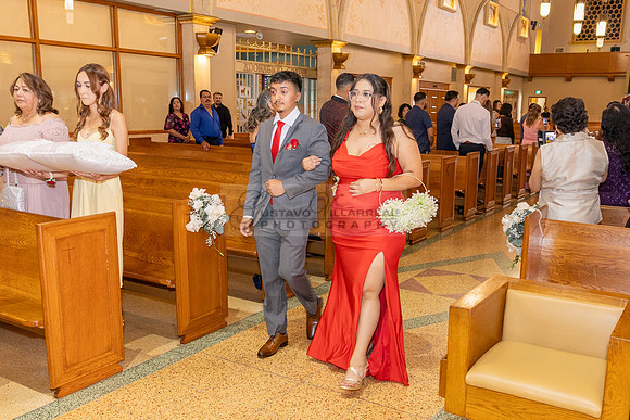 Bryan and Jocelyn wedding ceremony at St Joseph Catholic church in Hawthorne Ca, reception at Lupitas Banquet Hall in Los Angeles Ca. Gustavo Villarreal photography, videographer, 323-633-8283, www.gu