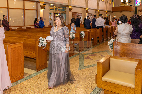 Bryan and Jocelyn wedding ceremony at St Joseph Catholic church in Hawthorne Ca, reception at Lupitas Banquet Hall in Los Angeles Ca. Gustavo Villarreal photography, videographer, 323-633-8283, www.gu
