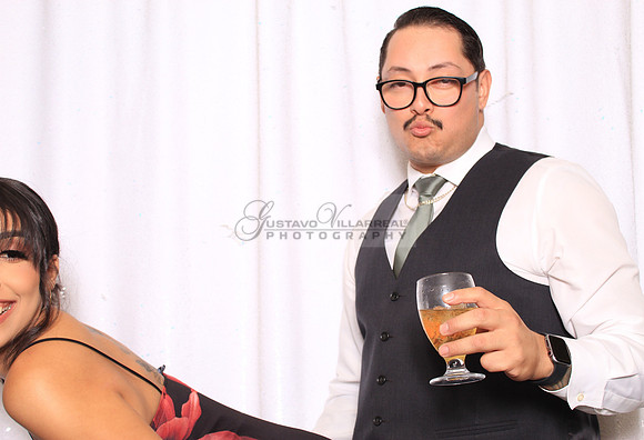 Stephanie and Albert wedding celebration, photo booth in Redondo Beach Ca, Gustavo Villarreal Photography, 323-633-8283, www.gvphotoandvideo.com