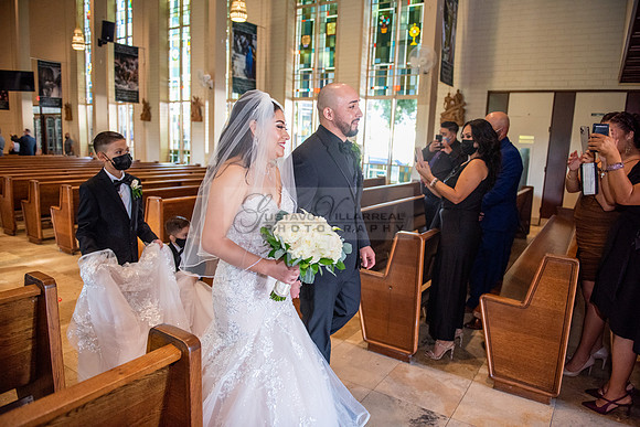 LINK 1 - K & H wedding ceremony at St Hilary Parish Catholic Church, Reception at Double Tree Hotel in Norwalk Ca, wedding photos at Penn Park in Whittier Ca by Gustavo Villarreal Photography, 32