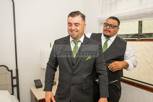 Jessica and Cody wedding celebration, ceremony in Santa Barbara Ca, reception at Rancho Santa Cecilia in Carpinteria Ca. photographer and videographer by Gustavo Villarreal, 323-633-8283, www.gvphotoa