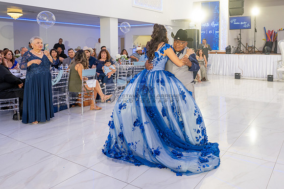 Violeta Noemi quinceanera celebration, photographer , videographer in Hacienda Heights Ca, Montebello Ca, Gustavo Villarreal Photography, 323-633-8283, www.gvphotoandvideo.com