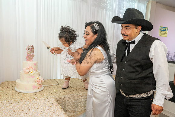 Nazareth Bautizo fotografias y videos en Whittier Ca, reception at Grand premier Banquet hall in Gardena Ca. Gustavo Villarreal photographer 323-633-8283, www.gvphotoandvideo.com