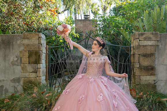 Clarissa Quezada quinceanera photo session at Los Angeles County Arboretum & Botanic Garden in Arcadia Ca. Photos, video by Gustavo Villarreal Photography, 323-633-8283, www.gvphotoandvideo.com