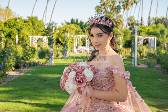 Clarissa Quezada quinceanera photo session at Los Angeles County Arboretum & Botanic Garden in Arcadia Ca. Photos, video by Gustavo Villarreal Photography, 323-633-8283, www.gvphotoandvideo.com