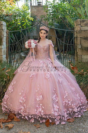 Clarissa Quezada quinceanera photo session at Los Angeles County Arboretum & Botanic Garden in Arcadia Ca. Photos, video by Gustavo Villarreal Photography, 323-633-8283, www.gvphotoandvideo.com