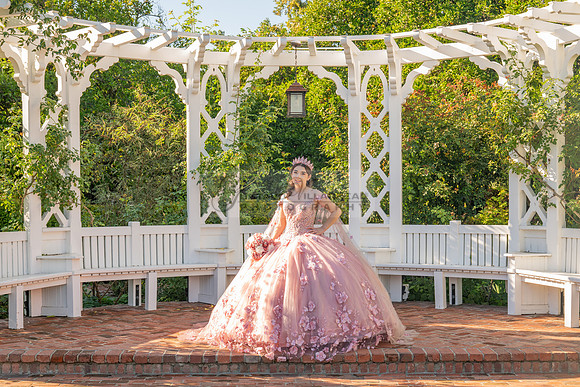 Clarissa Quezada quinceanera photo session at Los Angeles County Arboretum & Botanic Garden in Arcadia Ca. Photos, video by Gustavo Villarreal Photography, 323-633-8283, www.gvphotoandvideo.com