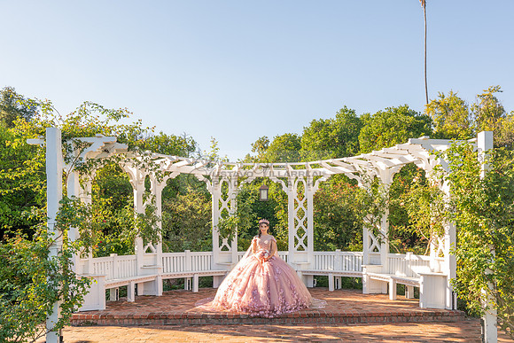 Clarissa Quezada quinceanera photo session at Los Angeles County Arboretum & Botanic Garden in Arcadia Ca. Photos, video by Gustavo Villarreal Photography, 323-633-8283, www.gvphotoandvideo.com
