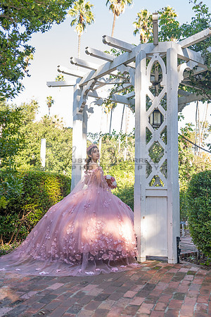 Clarissa Quezada quinceanera photo session at Los Angeles County Arboretum & Botanic Garden in Arcadia Ca. Photos, video by Gustavo Villarreal Photography, 323-633-8283, www.gvphotoandvideo.com