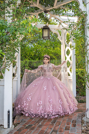 Clarissa Quezada quinceanera photo session at Los Angeles County Arboretum & Botanic Garden in Arcadia Ca. Photos, video by Gustavo Villarreal Photography, 323-633-8283, www.gvphotoandvideo.com