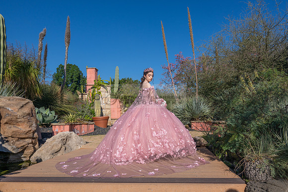 Clarissa Quezada quinceanera photo session at Los Angeles County Arboretum & Botanic Garden in Arcadia Ca. Photos, video by Gustavo Villarreal Photography, 323-633-8283, www.gvphotoandvideo.com