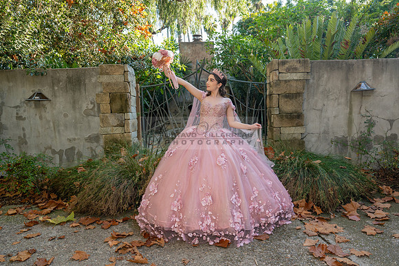 Clarissa Quezada quinceanera photo session at Los Angeles County Arboretum & Botanic Garden in Arcadia Ca. Photos, video by Gustavo Villarreal Photography, 323-633-8283, www.gvphotoandvideo.com
