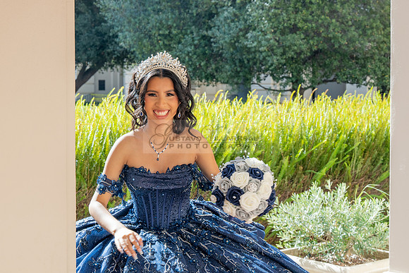 Josephine Sotelo quinceanera photo session at Pasadena City Hall in Pasadena Ca by Gustavo Villarreal Photography, 323-633-8283, www.gvphotoandvideo.com