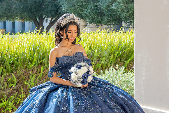 Josephine Sotelo quinceanera photo session at Pasadena City Hall in Pasadena Ca by Gustavo Villarreal Photography, 323-633-8283, www.gvphotoandvideo.com