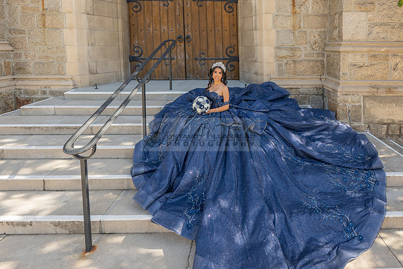 Josephine Sotelo quinceanera photo session at Pasadena City Hall in Pasadena Ca by Gustavo Villarreal Photography, 323-633-8283, www.gvphotoandvideo.com