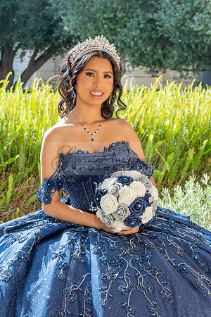 Josephine Sotelo quinceanera photo session at Pasadena City Hall in Pasadena Ca by Gustavo Villarreal Photography, 323-633-8283, www.gvphotoandvideo.com