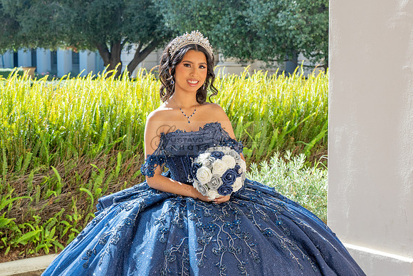 Josephine Sotelo quinceanera photo session at Pasadena City Hall in Pasadena Ca by Gustavo Villarreal Photography, 323-633-8283, www.gvphotoandvideo.com