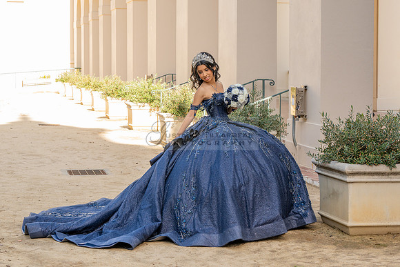 Josephine Sotelo quinceanera photo session at Pasadena City Hall in Pasadena Ca by Gustavo Villarreal Photography, 323-633-8283, www.gvphotoandvideo.com