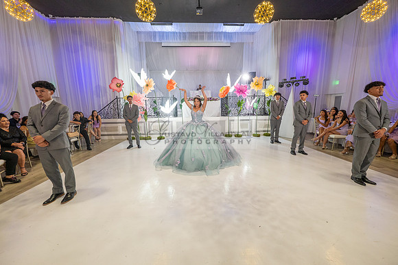 LINK #2-Janelle Ornelas, Sweet Sixteen, quinceanera, celebration at El Palacio Hall in south El Monte Ca, Gustavo Villarreal Photography, 323-633-8283, www.gvphotoandvideo.com