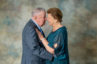 Barbara and Ron family portrait in Whittier Ca. 323-633-8283, ww