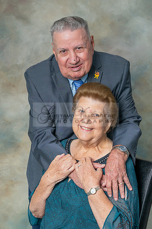 Barbara and Ron family portrait in Whittier Ca. 323-633-8283, ww