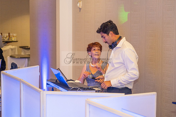 LINK-#1-Stephanie and Albert wedding photography, celebration at Sonesta Redondo Beach and Marina in Redondo Beach Ca, photographer, videographer, Gustavo Villarreal, 323-633-8283, www.gvphotoandvideo
