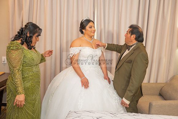 LINK-#1-Roberto y Brenda wedding celebration, ceremony at St. Thomas Apostle Catholic Church, reception at Royal Banquet Hall in Glendale, Gustavo Villarreal Photography, videography, 323-633-8283, ww