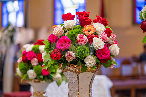 LINK-#1-Roberto y Brenda wedding celebration, ceremony at St. Thomas Apostle Catholic Church, reception at Royal Banquet Hall in Glendale, Gustavo Villarreal Photography, videography, 323-633-8283, ww