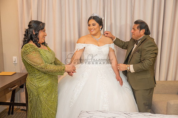 LINK-#1-Roberto y Brenda wedding celebration, ceremony at St. Thomas Apostle Catholic Church, reception at Royal Banquet Hall in Glendale, Gustavo Villarreal Photography, videography, 323-633-8283, ww
