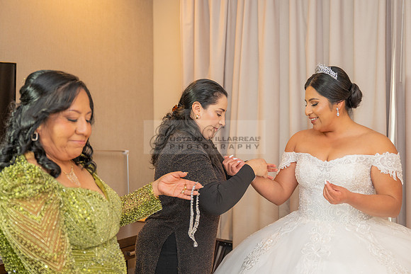 LINK-#1-Roberto y Brenda wedding celebration, ceremony at St. Thomas Apostle Catholic Church, reception at Royal Banquet Hall in Glendale, Gustavo Villarreal Photography, videography, 323-633-8283, ww
