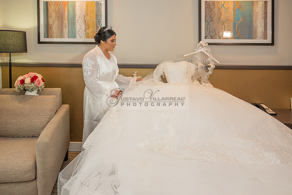 LINK-#1-Roberto y Brenda wedding celebration, ceremony at St. Thomas Apostle Catholic Church, reception at Royal Banquet Hall in Glendale, Gustavo Villarreal Photography, videography, 323-633-8283, ww