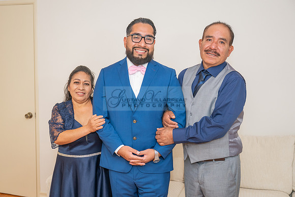 LINK-#1-Roberto y Brenda wedding celebration, ceremony at St. Thomas Apostle Catholic Church, reception at Royal Banquet Hall in Glendale, Gustavo Villarreal Photography, videography, 323-633-8283, ww