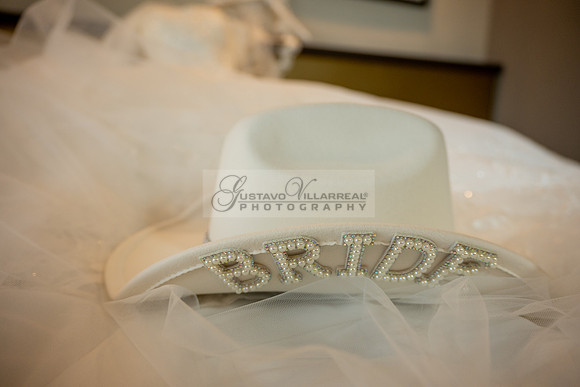LINK-#1-Roberto y Brenda wedding celebration, ceremony at St. Thomas Apostle Catholic Church, reception at Royal Banquet Hall in Glendale, Gustavo Villarreal Photography, videography, 323-633-8283, ww