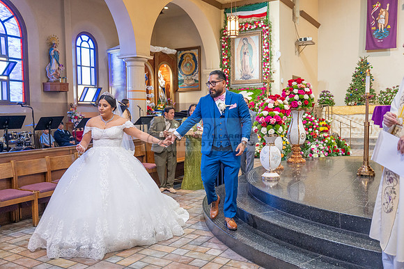 LINK #2-Roberto y Brenda wedding celebration, ceremony at St. Thomas Apostle Catholic Church, reception at Royal Banquet Hall in Glendale, Gustavo Villarreal Photography, videography, 323-633-8283, ww