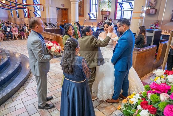 LINK #2-Roberto y Brenda wedding celebration, ceremony at St. Thomas Apostle Catholic Church, reception at Royal Banquet Hall in Glendale, Gustavo Villarreal Photography, videography, 323-633-8283, ww