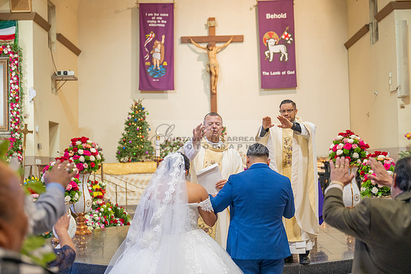 LINK #2-Roberto y Brenda wedding celebration, ceremony at St. Thomas Apostle Catholic Church, reception at Royal Banquet Hall in Glendale, Gustavo Villarreal Photography, videography, 323-633-8283, ww