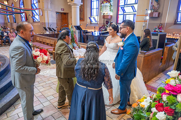 LINK #2-Roberto y Brenda wedding celebration, ceremony at St. Thomas Apostle Catholic Church, reception at Royal Banquet Hall in Glendale, Gustavo Villarreal Photography, videography, 323-633-8283, ww