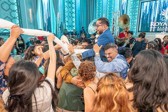 LINK #2-Roberto y Brenda wedding celebration, ceremony at St. Thomas Apostle Catholic Church, reception at Royal Banquet Hall in Glendale, Gustavo Villarreal Photography, videography, 323-633-8283, ww