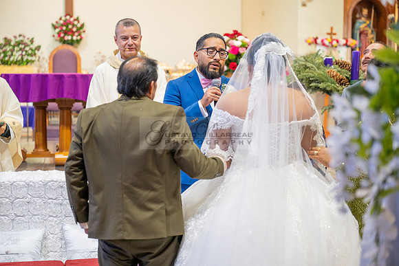 LINK #2-Roberto y Brenda wedding celebration, ceremony at St. Thomas Apostle Catholic Church, reception at Royal Banquet Hall in Glendale, Gustavo Villarreal Photography, videography, 323-633-8283, ww