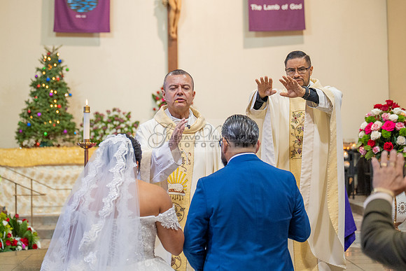 LINK #2-Roberto y Brenda wedding celebration, ceremony at St. Thomas Apostle Catholic Church, reception at Royal Banquet Hall in Glendale, Gustavo Villarreal Photography, videography, 323-633-8283, ww