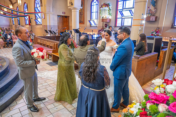 LINK #2-Roberto y Brenda wedding celebration, ceremony at St. Thomas Apostle Catholic Church, reception at Royal Banquet Hall in Glendale, Gustavo Villarreal Photography, videography, 323-633-8283, ww