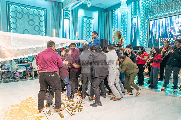 LINK #2-Roberto y Brenda wedding celebration, ceremony at St. Thomas Apostle Catholic Church, reception at Royal Banquet Hall in Glendale, Gustavo Villarreal Photography, videography, 323-633-8283, ww