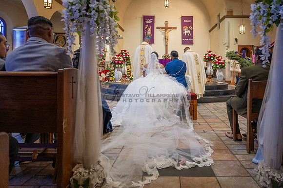 LINK #2-Roberto y Brenda wedding celebration, ceremony at St. Thomas Apostle Catholic Church, reception at Royal Banquet Hall in Glendale, Gustavo Villarreal Photography, videography, 323-633-8283, ww