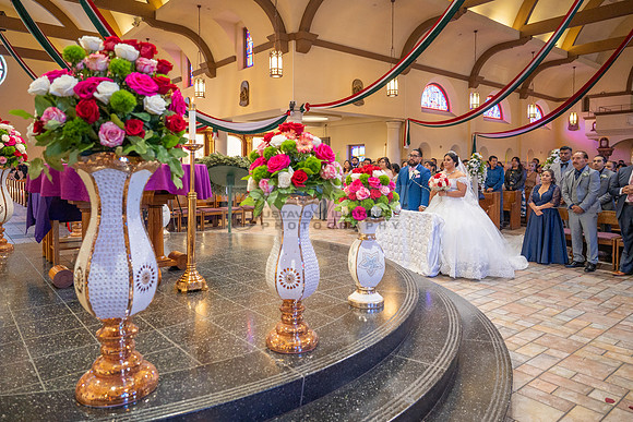 LINK #2-Roberto y Brenda wedding celebration, ceremony at St. Thomas Apostle Catholic Church, reception at Royal Banquet Hall in Glendale, Gustavo Villarreal Photography, videography, 323-633-8283, ww