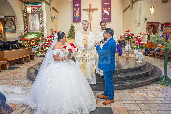 LINK #2-Roberto y Brenda wedding celebration, ceremony at St. Thomas Apostle Catholic Church, reception at Royal Banquet Hall in Glendale, Gustavo Villarreal Photography, videography, 323-633-8283, ww