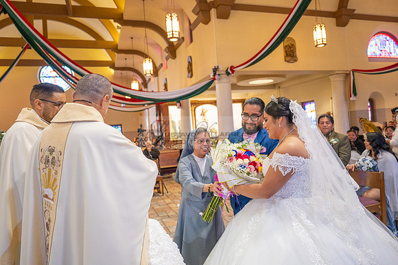 LINK #2-Roberto y Brenda wedding celebration, ceremony at St. Thomas Apostle Catholic Church, reception at Royal Banquet Hall in Glendale, Gustavo Villarreal Photography, videography, 323-633-8283, ww